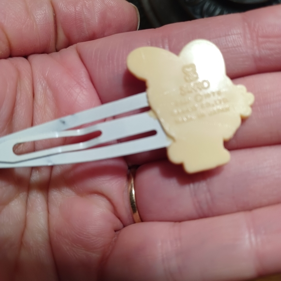 Vintage 1978 Sanrio Hello Kitty Hair Clip - Picture 2 of 3